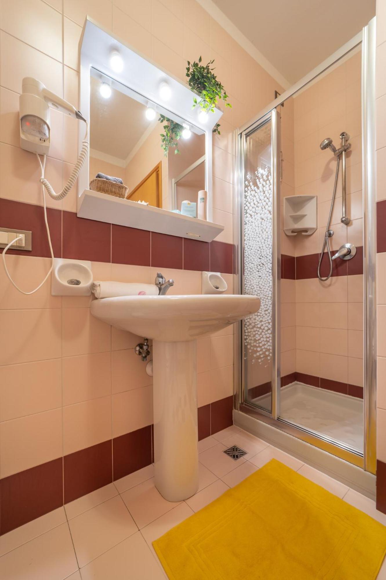 Residenza Delle Terme Apartment Bibione Luaran gambar